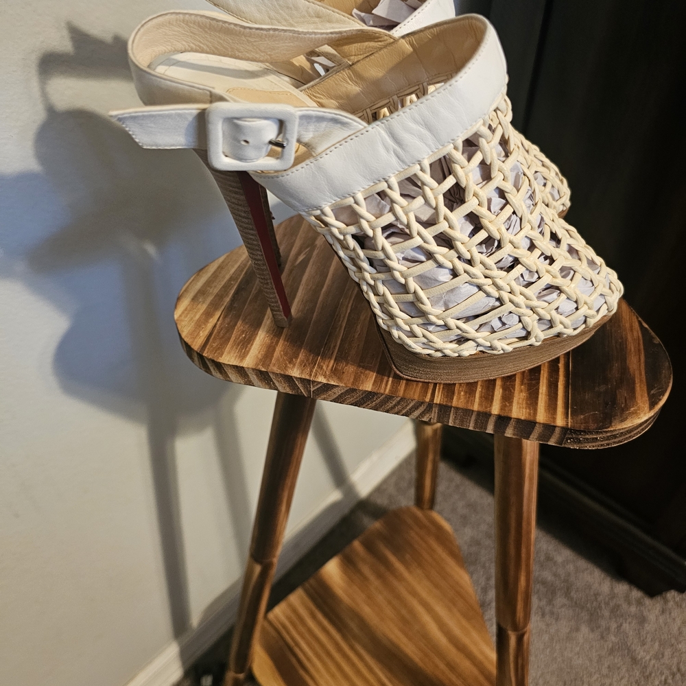 Vintage Louboutins Slingback Mules in Cream - Picture 3 of 10